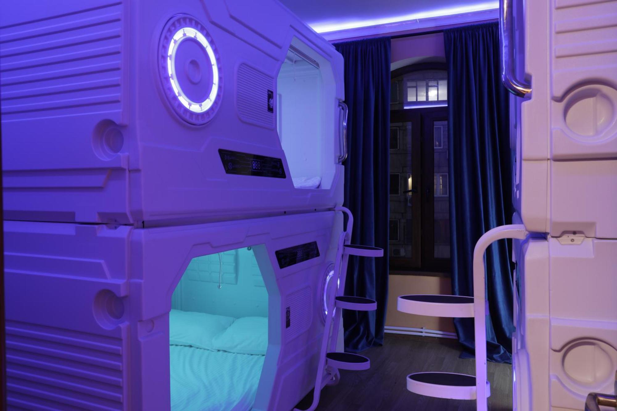 Capsula Hotel Yerevan Exterior photo